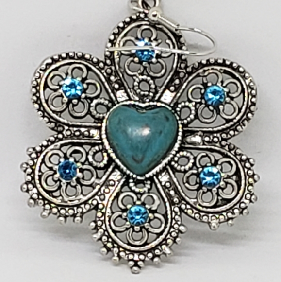 NWT Turquoise Stone Silver Earrings - Picture 2 of 4